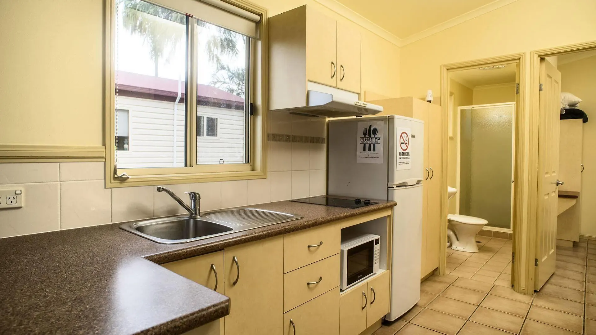 Tasman Holiday Parks - Torquay Palms Hervey Bay